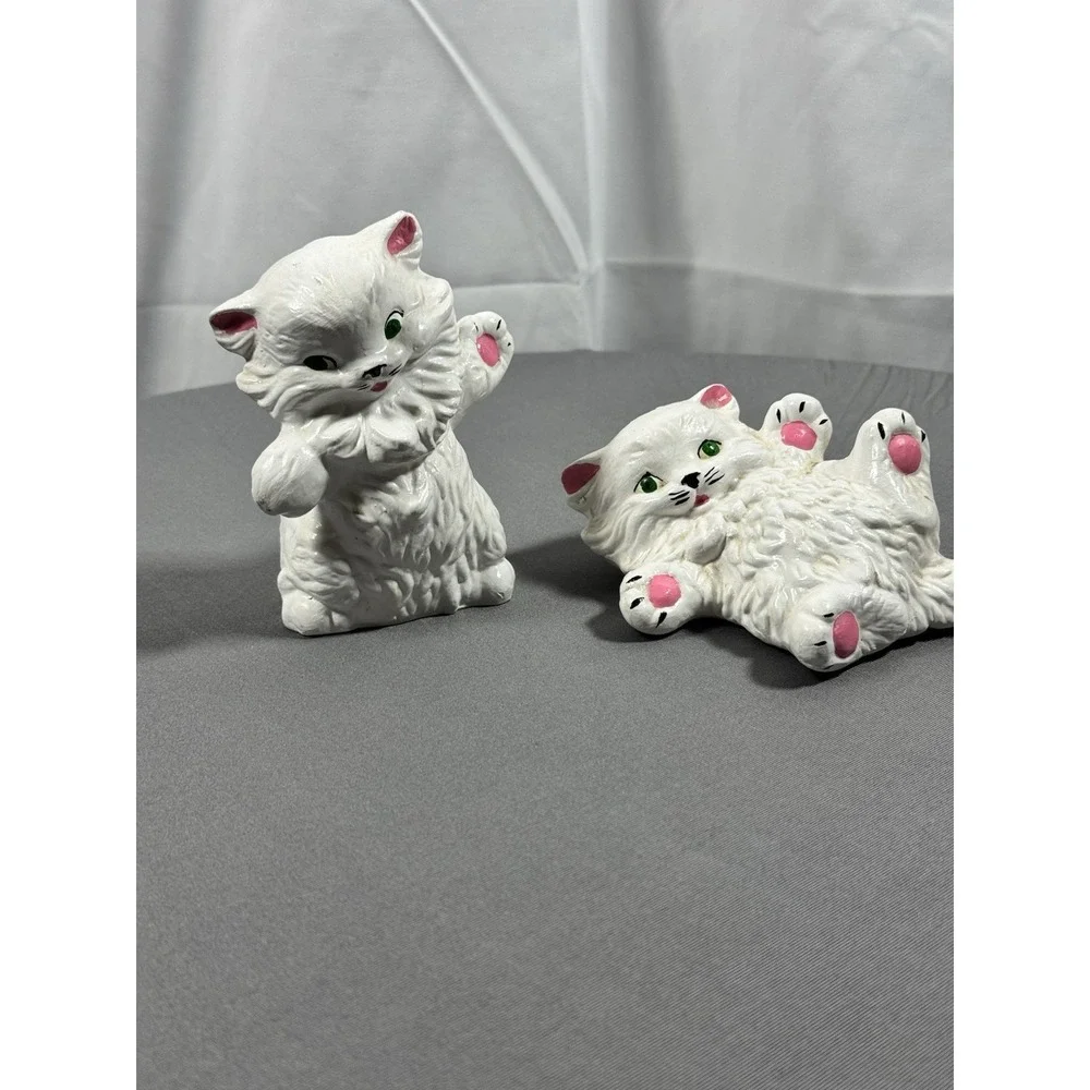 Vintage Ceramic Persian White Cat‎ Figurines Set of 2 Playful Kittens Decor